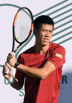 NEWPORT BEACH, CA - JANUARY 23: Kei Nishikori (JPN) works out in the morning before the start of Tuesdays matches of the Oracle Challenger Series tennis tournament played on January 23, 2018 at the Newport Beach Tennis Club in Newport Beach, CA. (Photo by John Cordes Icon Sportswire)