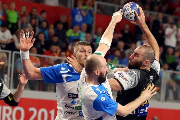European Handball Championship, Group II, 2nd round, Slovenia - Spain 23.01.2018., Arena Varazdin, Varazdin, Croatia - 2018 European Men s Handball Championship, Group II, 2nd round, Slovenia - Spain. Igor Zabic, Vid Kavticnik, Joan Canellas  GoranxStanzl PIXSELL