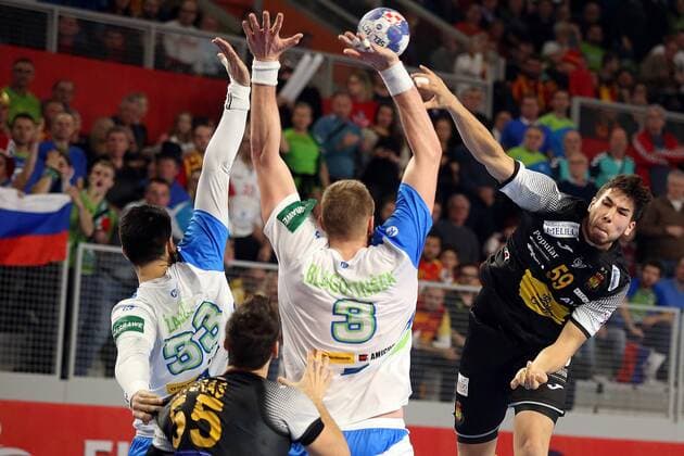 European Handball Championship, Group II, 2nd round, Slovenia - Spain 23.01.2018., Arena Varazdin, Varazdin, Croatia - 2018 European Men s Handball Championship, Group II, 2nd round, Slovenia - Spain. Igor Zabic, Blaz Blagotinsek, Daniel Dujshebaev  GoranxStanzl PIXSELL