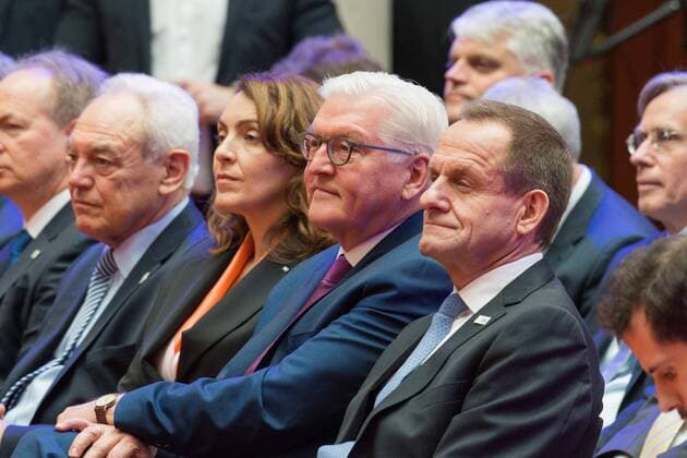 v.l.DZ-Bank, Frank Walter Steinmeier - Bundespraesident, Alfons Hoermann, Sterne des Sports, Berlin, 24.01.2018, Berlin Copyright: xEIBNER UwexKochx EP_UKH