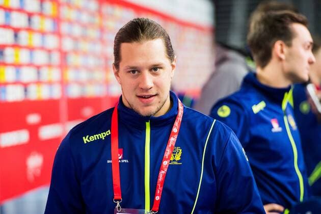 180125 Sveriges Mattias Zachrisson under pressträff med Svenska landslaget i handboll under Handbolls-EM 2018 den 25 januari 2018 i Zagreb. Copyright: FREDRIKxVARFJELL BB180125BB295