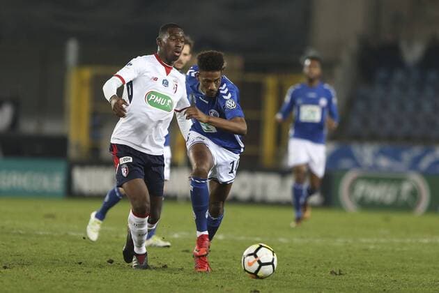 January 25, 2018 - Strasbourg, France - Nuno Da Costa of Racing Strasbourg controls the ball during the French Cup football match between Strasbourg and Lille on January 25, 2018 at the Meinau stadium in Strasbourg, eastern France. Racing Strasbourg v Lille - French National Cup  - ZUMAn230 20180125_zaa_n230_296 Copyright: xElyxandroxCegarrax