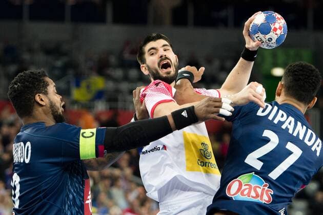 180126 Spaniens Eduardo Gurbindo Martinez under semifinalen mellan mellan Frankrike och Spanien under Handbolls-EM 2018 den 26 januari 2018 i Zagreb. Copyright: FREDRIKxVARFJELL BB180126FV016