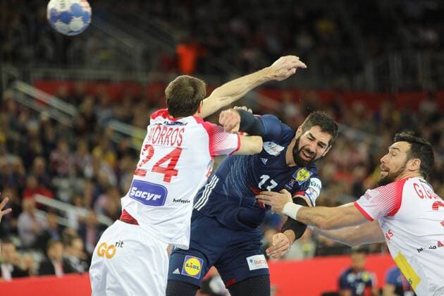 Zagreb, 26 01 2018 - Arena Zagreb, 2018 Men s European Championship EM Europameisterschaft Semi-finals, France (blue) - Spain (white) 
