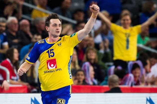 180126 Sveriges Hampus Wanne jublar under semifinalen mellan Sverige och Danmark under Handbolls-EM 2018 den 26 januari 2018 i Zagreb. Copyright: FREDRIKxVARFJELL BB180126FV066