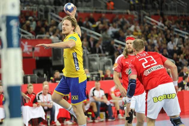 Zagreb, 26 01 2018 - Arena Zagreb, 2018 Men s European Championship EM Europameisterschaft Semi-finals, Denmark (red) - Sweden (yellow) 