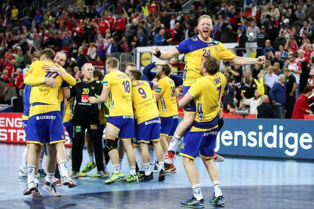 HANDBALL - EHF EURO 2018, DEN vs SWE ZAGREB,CROATIA,26.JAN.18 - HANDBALL - EHF European Championship EM Europameisterschaft semifinal, Denmark vs Sweden. Image shows the rejoicing of Jim Gottfridsson (SWE) and Max Darj (SWE). GEPAxpictures xMaticxKlansek