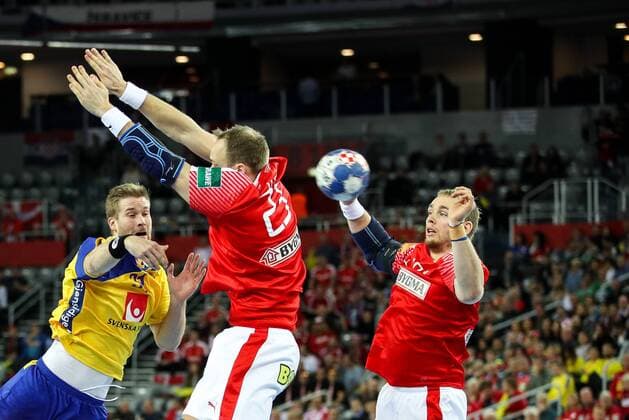 HANDBALL - EHF EURO 2018, DEN vs SWE ZAGREB,CROATIA,26.JAN.18 - HANDBALL - EHF European Championship EM Europameisterschaft semifinal, Denmark vs Sweden. Image shows Viktor Ostlund (SWE) and Henrik Toft Hansen (DEN). GEPAxpictures xMaticxKlansek