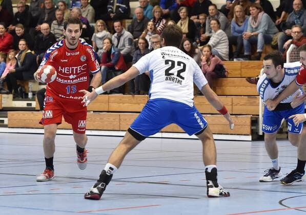 27.01.2018 - Handball - Saison 2017 2018 - Testspiel - Freundschaftsspiel : HC Erlangen HCE - SG BBM Bietigheim - OGo - Michael Haaß Haass (13, HC Erlangen HCE ) Paco Barthe (22, SG BBM Bietigheim )