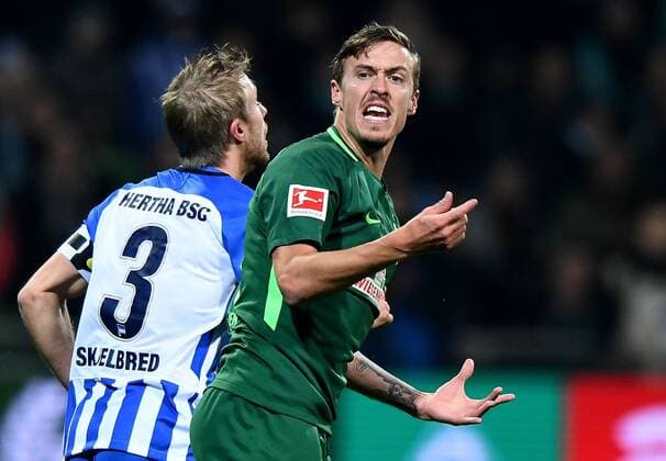 Themen der Woche - SPORT Bilder des Tages - SPORT 27.01.2018, xfux, Fussball 1.Bundesliga, SV Werder Bremen - Hertha BSC Berlin, emspor, v.l. Max Kruse (SV Werder Bremen) enttaeuscht, enttaeuscht schauend, dissapointed gibt Anweisungen, gestikuliert, mit den Armen gestikulieren gives instructions, gesticulate, gesticolando. Bremen *** 27 01 xfux 2018 football 1 Bundesliga SV Werder Bremen Hertha BSC Berlin emspor v l Max Kruse SV Werder Bremen looking disappointed disappointed dissapointed there instructions gestikuliert arms gesticulate gives instructions gesticulation gesticolando Bremen