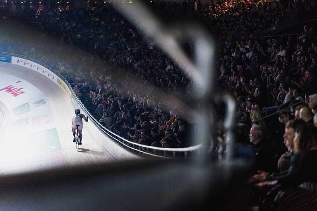 Berlin, Germany, 27.01.2018: Sprinter Maximilian Levy zieht seine Runden beim 107. Berliner Sechstagerennen im Velodrom.