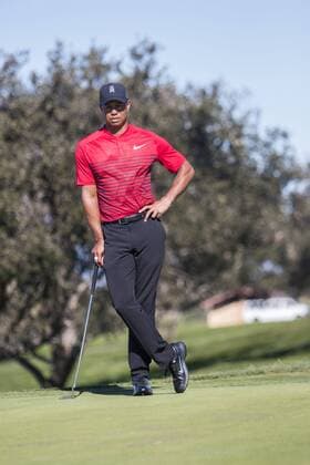 Themen der Woche - SPORT Bilder des Tages - SPORT SAN DIEGO, CA - JANUARY 28: Tiger Woods during the final round of the Farmers Insurance Open at Torrey Pines Golf Club on January 28, 2018 in San Diego, California. (Photo by Alan Smith Icon Sportswire) GOLF: JAN 28 PGA Golf Herren - Farmers Insurance Open Icon0128180289 EDITORIAL USE ONLY