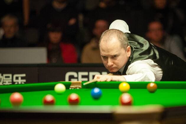 Graeme Dott of Scotland plays a shot to Mark Williams of Wales in their final match during the 2018 D88 German Masters snooker tournament in Berlin, Germany, 4 February 2018. Mark Williams defeated Graeme Dott 9-1. Mark Williams beats Graeme Dott to title 2018 D88 German Masters  pbu750331_03