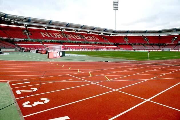 Nürnberg, 02.02.2018, Max-Morlock-Stadion, Fussball, 2.Bundesliga, 20. Spieltag , 1. FC Nürnberg FC vs. Erzgebirge Aue. , Im Bild: Stadionübersicht Max-Morlock-Stadion, Laufbahn Tartanbahn um das Spielfeld. ,
