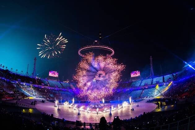 180209 Fireworks during the Opening Ceremony of the 2018 Winter Olympics on February 9, 2018 in Pyeongchang. Photo: Joel Marklund BILDBYRN kod JM 87612 Copyright: JOELxMARKLUND BB180209JM169