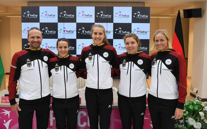 Bilder des Tages - SPORT German Team: Teamcapitain Jens Gerlach;Tatjana, Maria;Antonia ,Lottner;Anna -Lena ,Friedsam;Anna-Lena Groenefeld