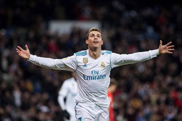 Real Madrid s Cristiano Ronaldo celebrates after scoring the 4-0 for his team during the Spanish Primera Division soccer match between Real Madrid and Real Sociedad at the Santiago Bernabeu stadium, Madrid, Spain, 10 February 2018. Real Madrid vs Real Sociedad !ACHTUNG: NUR REDAKTIONELLE NUTZUNG! Copyright: xRODRIGOxJIMENEZx GRAF8942 20180210-636538978117022184