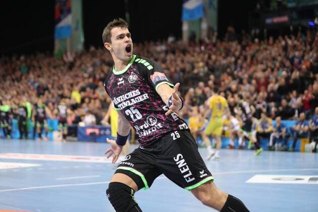 SG Flensburg-Handewitt - PGE Vive Kielce, EHF Champions League; Flensburg, 11.02.18 Flensburg, 11.02.18, Handball, VELUX EHF Champions League, Saison 2017 2018, Gruppenphase, SG Flensburg-Handewitt - PGE Vive Kielce : Jubel Torjubel bei Rasmus Lauge Schmidt (SG Flensburg-Handewitt, 25)