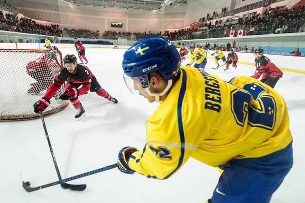 180212 Marc-Andre Gragnani of Canada and Alexander Bergström of Sweden during the Men s Ice hockey Eishockey International Friendly Länderspiel match between Sweden and Canada during day three of the 2018 Winter Olympics on February 12, 2018 in Incheon. Photo: Petter Arvidson BILDBYRAN kod PA 91961 Copyright: PETTERxARVIDSON BB180212PA030