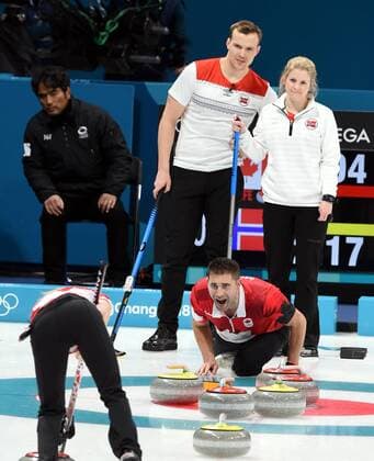 (180212) -- PYEONGCHANG, Feb. 12, 2018 -- Canada s Kaitlyn Lawes (L, Front) and John Morris (R, Front) compete during the curling mixed doubles semifinal against Kristin Skaslien and Magnus Nedregotten from Norway at the 2018 PyeongChang Winter Olympic Games Olympische Spiele Olympia OS at the Gangneung Curling Centre in Gangneung, South Korea, on Feb. 12, 2018. Canada won 8-4. ) (SP)OLY-SOUTH KOREA-PYEONGCHANG-CURLING-MIXED DOUBLES-CAN VS NOR MaxPing 