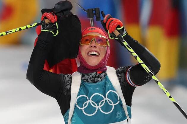 Themen der Woche - SPORT Bilder des Tages - SPORT OLYMPICS - 2018 Winter Olympics PYEONGCHANG,SOUTH KOREA,12.FEB.18 - OLYMPICS, BIATHLON - Olympic Winter games Winterspiele Spiele Summer games PyeongChang 2018, 10km pursuit, ladies. Image shows the rejoicing of Laura Dahlmeier (GER). GEPAxpictures xMathiasxMandl