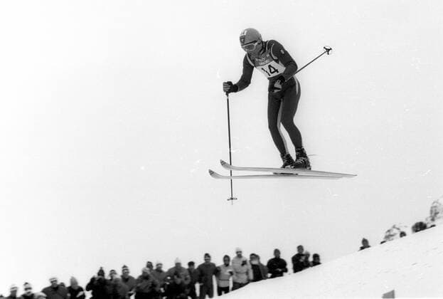09.02.1968 , Olympische Winterspiele 1968 in Grenoble : Der dreifache Olympiasieger Jean Claude Killy (Frankreich) in Aktion bei Abfahrtslauf *** 09 02 1968 Olympic Winter Games 1968 in Grenoble of the triple Olympic champion Jean Claude Killy France in action at downhill HM