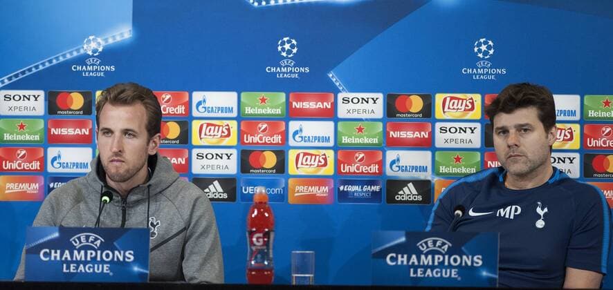Tottenham Presser Tottenham Hotspur manager Mauricio Pochettino (right) and striker Harry Kane during a press conference PK Pressekonferenz at Juventus Stadium, Turin Content Not Available For UK Newspapers Copyright: xStefanoxGnechx FIL-11356-0008