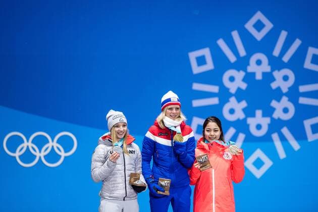 180213 Maren Lundby of Norway, gold, at the medal ceremony for the Women s Ski jumping Skispringen Ski nordisch during day four of the 2018 Winter Olympics on February 13, 2018 in Pyeongchang. Photo: Jon Olav Nesvold BILDBYRAN kod JE 160160 Copyright: JONxOLAVxNESVOLD BB180213JE069