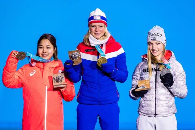 180213 Maren Lundby of Norway, gold, at the medal ceremony for the Women s Ski jumping Skispringen Ski nordisch during day four of the 2018 Winter Olympics on February 13, 2018 in Pyeongchang. Photo: Jon Olav Nesvold BILDBYRN kod JE 160160 Copyright: JONxOLAVxNESVOLD BB180213JE072