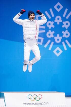 180213 Martin Fourcade of France, Gold, at the medal ceremony for the Men s Biathlon 12,5 km Pursuit during day four of the 2018 Winter Olympics on February 13, 2018 in Pyeongchang. Photo: Jon Olav Nesvold BILDBYRAN kod JE 160160 Copyright: JONxOLAVxNESVOLD BB180213JE085