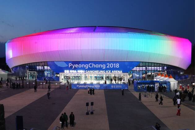 PyeongChang 2018 - Highlights der Olympischen Spiele GANGNEUNG, SOUTH KOREA â€“ FEBRUARY 13, 2018: Gangneung Ice Arena, a venue for the PyeongChang 2018 Winter Olympics Figure skating Eiskunstlauf and short track Speed skating Eisschnelllauf events, lit at night. Valery Sharifulin TASS  TS0739B8