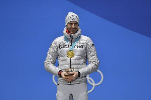 PEIFFER Arnd Team GER bei der Siegerehrung Olympiasieger 10km Sprint Männer Olympic Wintergames 2018 Pyeongchang South Korea Olympische Winterspiele 2018 Pyeongchang 13.Februar 2018