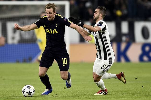 Db Torino 13 02 2018 - Champions League Juventus-Tottenham foto Daniele Buffa Image nella foto: Harry Kane-Miralem Pjanic 