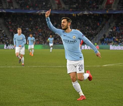 13.02.2018, Fussball UEFA Champions League 2017 2018, Achtelfinale, FC Basel - Manchester City, im St-Jakobs-Park Stadion in Basel (Schweiz). Torjubel Bernardo Silva (Manchester City).