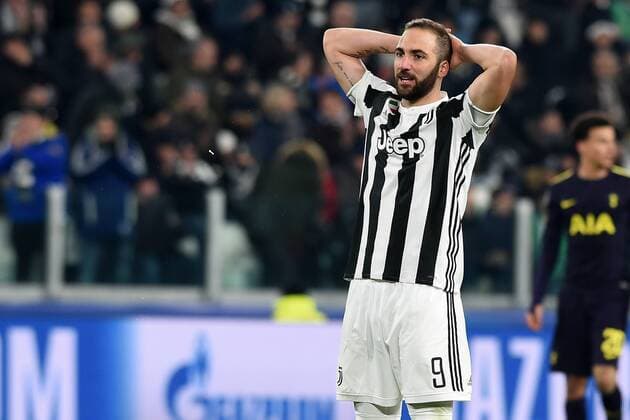 IPP20180213 Football - soccer: UEFA Champions League 2017 2018, Juventus Turin - Tottenham Hotspur, delusione gonzalo higuain (Hinweis: Verwendung nur in Deutschland - only Germany) *** IPP20180213 football soccer UEFA Champions League 2017 2018 Juventus Turin Tottenham Hotspur delusione gonzalo sitki note only use only in Germany Germany 