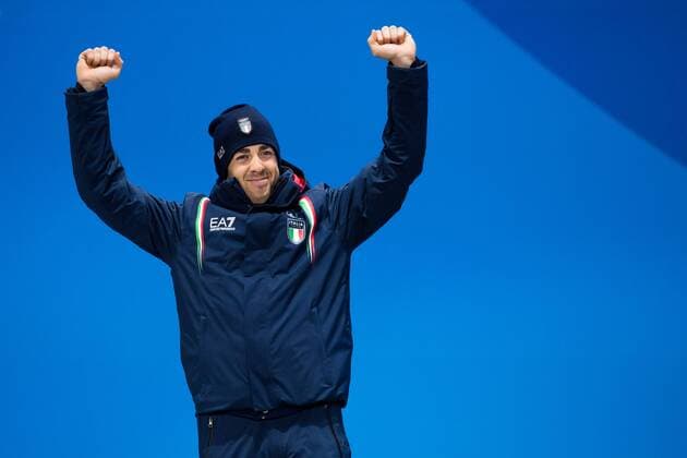 180214 Federico Pellegrino of Italy, silver, celebrates at the medal ceremony for the Men s Cross Country Sprint during day five of the 2018 Winter Olympics on February 14, 2018 in Pyeongchang. Photo: Carl Sandin BILDBYRN kod CS 57999_292 Copyright: CARLxSANDIN BB180214CS094