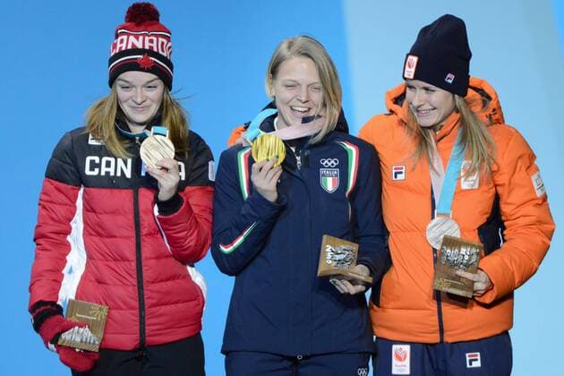 February 14, 2018 - Pyeongchang, South Korea - YARA VAN KERKHOF of the Netherlands (right) ,ARIANNA FONTANA of Italy (center) and KIM BOUTIN of Canada (left) with their medals for the Ladies Short Track 500m skating event in the PyeongChang Olympic Games Olympische Spiele Olympia OS PyeongChang 18: Short Track Speed skating Eisschnelllauf Women - ZUMAl132 20180214_zap_l132_030 Copyright: xChristopherxLevyx