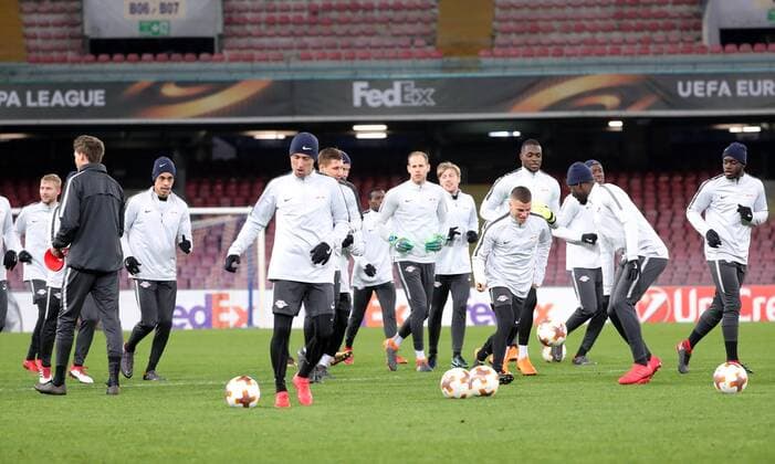 RB Leipzig - Training Fussball Euro League Neapel, Napoli, 14.02.2018, San Paolo Stadium, Fussball, UEFA EURO EM Europameisterschaft Fussball League, 16el Finale , Training von RB Leipzig am Vortag des Spieles SSC Neapel vs. RB Leipzig. , Im Bild; Abschlusstraining . ,