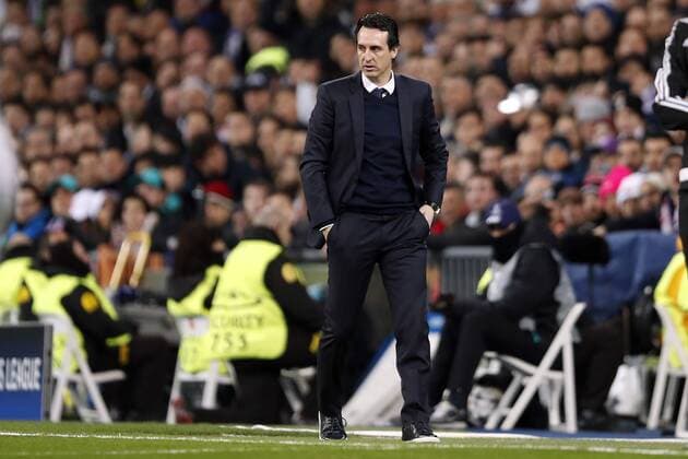 (l-r) coach Unai Emery of Paris Saint-Germain during the UEFA Champions League round of 16 match between Real Madrid and Paris Saint-Germain at the Santiago Bernabeu stadium on February 14, 2018 in Madrid, Spain UEFA Champions League 2017 2018 xVIxVIxImagesx xMauricexvanxSteenxIVx 10066101