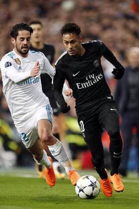 (l-r) Isco of Real Madrid, Neymar of Paris Saint-Germain during the UEFA Champions League round of 16 match between Real Madrid and Paris Saint-Germain at the Santiago Bernabeu stadium on February 14, 2018 in Madrid, Spain UEFA Champions League 2017 2018 xVIxVIxImagesx xMauricexvanxSteenxIVx 10066236