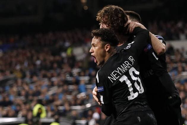 (l-r) Neymar of Paris Saint-Germain, Adrien Rabiot of Paris Saint-Germain during the UEFA Champions League round of 16 match between Real Madrid and Paris Saint-Germain at the Santiago Bernabeu stadium on February 14, 2018 in Madrid, Spain UEFA Champions League 2017 2018 xVIxVIxImagesx xMauricexvanxSteenxIVx 10066336