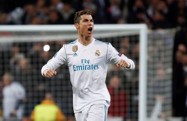 Bilder des Tages - Sport Real Madrid s Cristiano Ronaldo jubilates a goal during the UEFA Champions League round of 16 first leg match between Real Madrid and Paris Saint Germain at the Santiago Bernabeu stadium in Madrid, Spain, 14 February 2018. Real Madrid vs. Paris Saint Germain !ACHTUNG: NUR REDAKTIONELLE NUTZUNG!  Copyright: xJuanjoxMartinx MAD015 20180214-636542419876068207