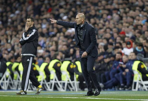 Soccer match between Real Madrid and Paris Saint Germain of Champions League 2017 2018, held at the Santiago Bernabeu stadium, in Madrid. (Photo: Jose Cuesta 261 Cordon Press). Zinedine Zidane  xJosexLuisxCuestax xx