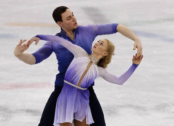 PyeongChang 2018 - Highlights der Olympischen Spiele February 15, 2018 - Gangneung, South Korea - Aljona Savchenko and Bruno Massot of Germany win the gold medal the Pairs Figure skating Eiskunstlauf Free Skating at the PyeongChang 2018 Winter Olympic Games Olympische Spiele Olympia OS at Gangneung Ice Arena on Thursday February 15, 2018. ..Aljona Savchenko and Bruno Massot of Germany..Meagan Duhamel and Eric Radford of Canada..Wenjing Sui and Cong Han of China..Evgenia Tarasova and Vladimir Morozov of Olympic Athlete from Russia. PyeongChang 18: Pairs Figure Skating Free Skating - ZUMAj89_ 20180215_zaf_j89_006 Copyright: xPaulxKitagakixJr.x