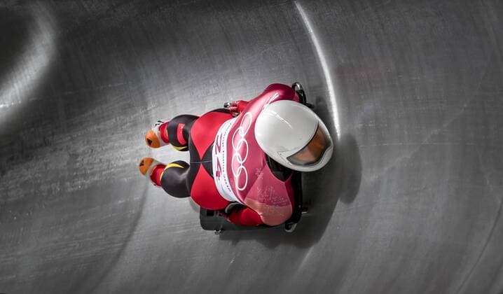 Themen der Woche - SPORT Olympia-Bilder des Tages - SPORT 15th February 2018, Pyeongchang, South Korea; 2018 Winter Olympic Games Olympische Spiele Olympia OS Day 6; Olympic Sliding Centre; Wenqiang Geng (CHN) on the track during Heat 2 of the Mens Skeleton  ActionPlus11987372