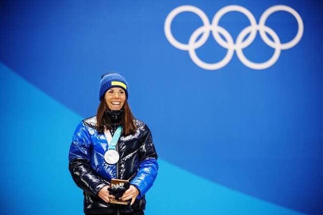 180215 Charlotte Kalla of Sweden (silver) at a Medal Ceremony for women s cross country 10 km free during day six of the 2018 Winter Olympics on February 15, 2018 in Pyeongchang. Photo: Joel Marklund BILDBYRAN kod JM 87625 Copyright: JOELxMARKLUND BB180215JM110
