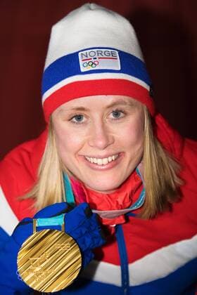 180215 Ragnhild Haga of Norway poses with her gold medal after a Medal Ceremony for Women s Cross Country Skiing 10 km free during day six of the 2018 Winter Olympics on February 15, 2018 in Pyeongchang. Photo: Joel Marklund BILDBYRN kod JM 87625 Copyright: JOELxMARKLUND BB180215JM134
