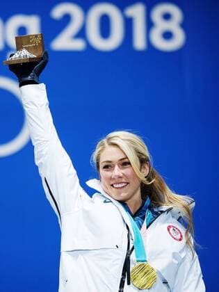 PyeongChang 2018, Ski Alpin, Riesenslalom der Damen, Siegerehrung 180215 Mikaela Shiffrin of USA (gold) celebrate at a Medal Ceremony for Women s Giant Slalom during day six of the 2018 Winter Olympics on February 15, 2018 in Pyeongchang. Photo: Joel Marklund BILDBYRAN kod JM 87625 Copyright: JOELxMARKLUND BB180215JM157