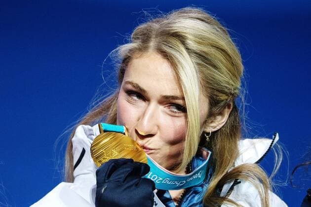 PyeongChang 2018, Ski Alpin, Riesenslalom der Damen, Siegerehrung 180215 Mikaela Shiffrin of USA (gold) celebrate at a Medal Ceremony for Women s Giant Slalom during day six of the 2018 Winter Olympics on February 15, 2018 in Pyeongchang. Photo: Joel Marklund BILDBYRAN kod JM 87625 Copyright: JOELxMARKLUND BB180215JM160
