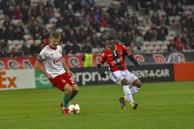 Europa League, OGC Nice - Lokomotive Moskau Jean Michael Seri (OGC Nice) - Igor Denisov (Lokomotiv Moscou) FOOTBALL : OGC Nice vs Lokomotiv Moscou - Ligue Europa - 15 02 2018 NorbertScanella Panoramic 